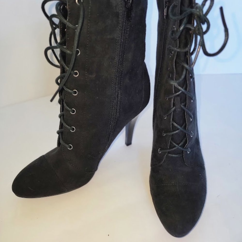 Worthington Black Suede Lace-up, Zip-up Bootie GREAT CONDITION! Sz 9